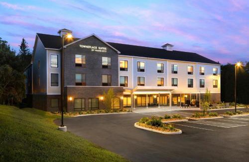 Hadley Hotel | TownePlace Suites by Marriott Hadley Amherst
