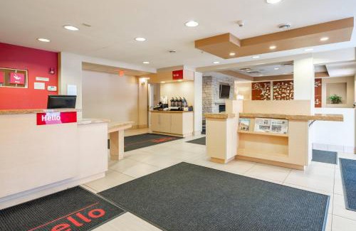 Rochester Hotel | TownePlace Suites Rochester