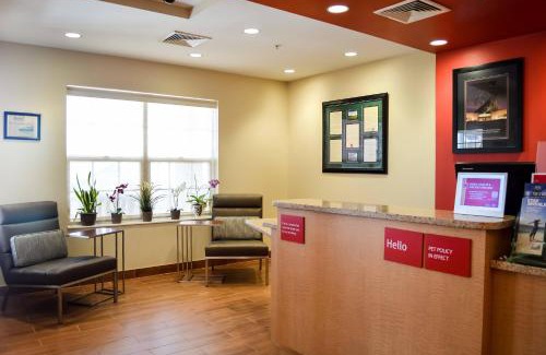 Aquia Harbour Hotel | TownePlace Suites Stafford