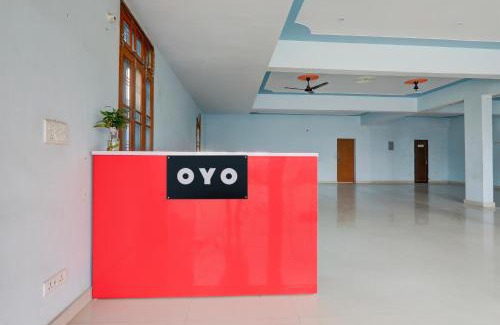 Pitampura Hotel | Townhouse Gujranwala Town Near Model Town Metro Station