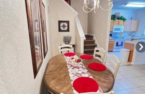 Davenport House | Townhouse w/Resort Amenities
