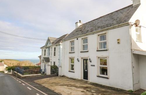 New Quay House | Towyn Hall