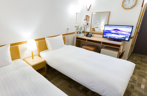 Nakatsu Hotel | Toyoko Inn Oita Nakatsu Ekimae