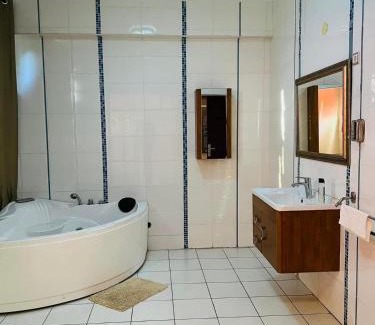 Maputo Hotel | TR GUEST HOUSE