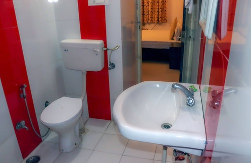 Gomti Nagar House | TR'S Edifice - A Luxury Guest House