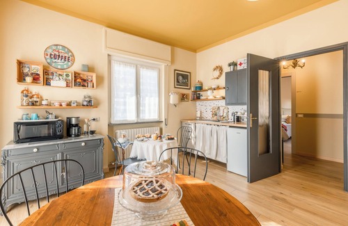 Casale Corte Cerro Bed & Breakfast | Tra i Laghi B&B