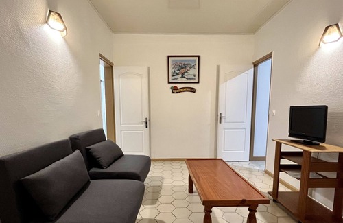 Sainte-Rose Apartment | “Tradition” equipped apartment