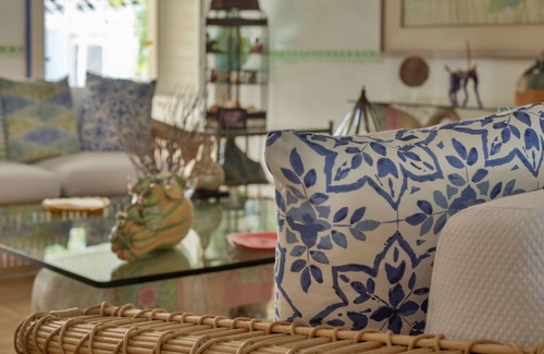 Colonia Independencia House | Traditional large house in Cozumel - Garden and Pool