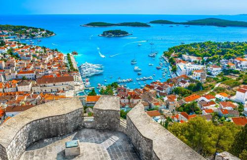 Split Boat Rental | Traditional gulet, cruises & events