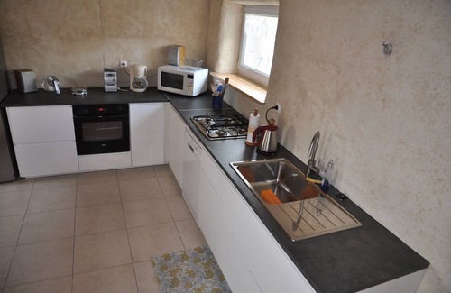 Guimaec House | Traditional house completely renovated, independent, for 6 people