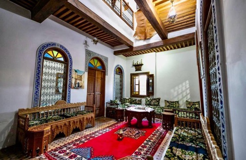 Mellah Bed & Breakfast | Traditional house in the heart of the old town with a panoramic view