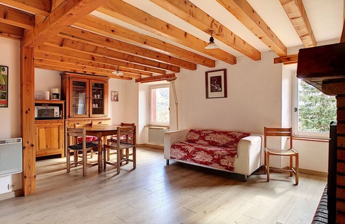 Llo House | Traditional mountain house