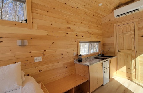 Dorchester Apartment | Trailside Stays- Tiny House in the Woods-Chickadee