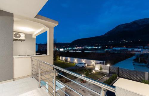 Radanovici Apartment | Tramonto Apartments