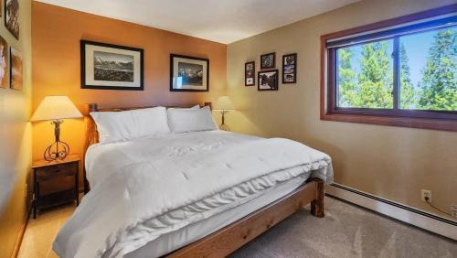 Wildernest House | Tranquil 2BR Near Trails and Free Shuttle