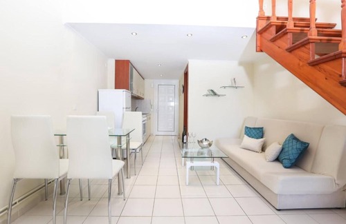 Gouvia Apartment | Tranquil apartments Corfu maisonette No2