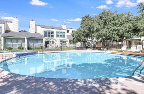 Sailhouse Apartment | Tranquil Bay RRYC50