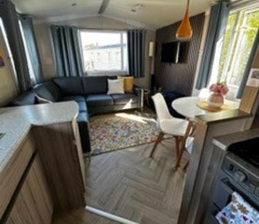 Port Seton House | Tranquil Caravan Retreat by the Seaside PortSeton