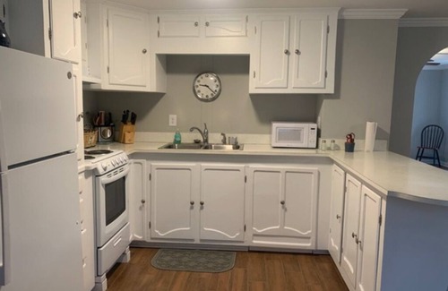Kings Mountain House | Tranquil Country Home with Beautiful Crowders Mountain View