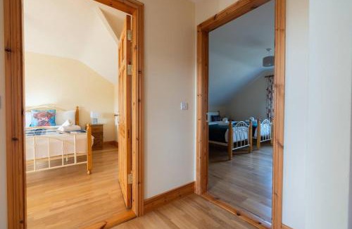 Dingle House | Tranquil Dingle Hideaway