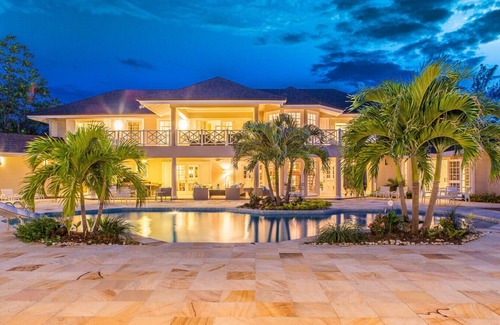 Mammee Bay Villa | Tranquil Family Villa with Private Beach