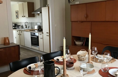 Chateauroux Cottage | Tranquil House in Peaceful Châteauroux with Garden, Parking, and Full Comfort