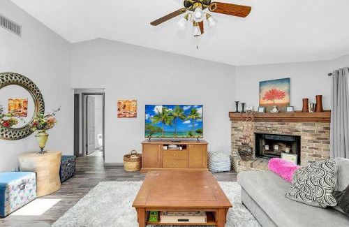 Goldenrod House | Tranquil Oasis 4BR Pool Home