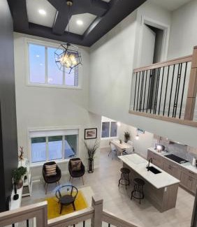 West Edmonton House | Tranquil Short Term Rental