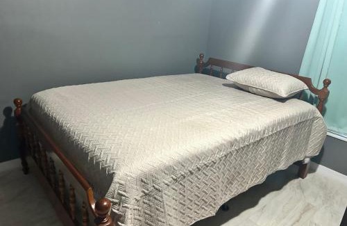 Pine Castle House | Tranquile Vacation Home near Universal studio