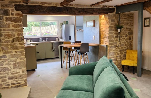 Sebrazac House | Tranquility assured in this bucolic setting overlooking the valley.