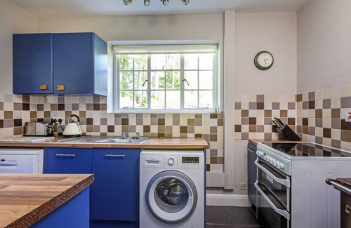 Basingstoke Cottage | Tranquility, In grounds of Dower house on large country estate in the Candover's