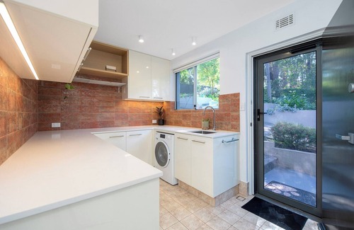 Lesmurdie House | Tranquillity in the heart of the Perth Hills.