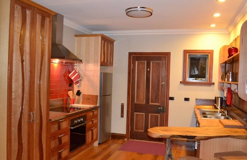 Tawonga South House | Trappers Cottage Mt Beauty