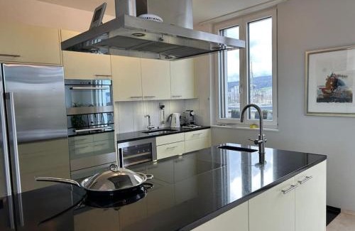 Wallisellen Apartment | Traumhafte Attikawohnung