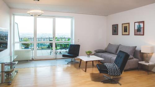 Loschwitz Apartment | Traumhafte Ferienwohnung im Luisenhof