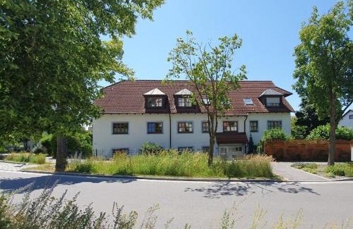 Ergolding Apartment | Traumwohnung mit Terrasse und Garten