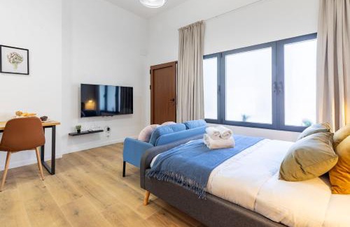 Safranar Apartment | Travel Habitat Patraix Suite con Terracita