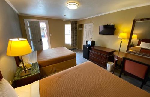 Ira Hotel | Travel Inn Snyder