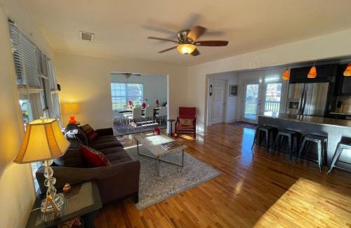 Kennesaw House | Travel Often House