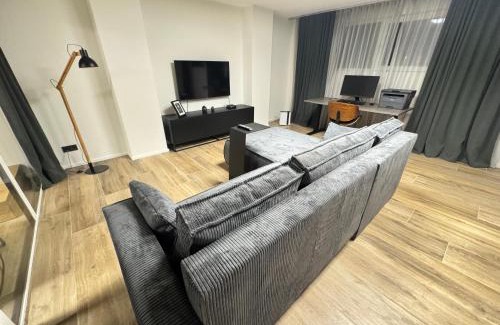 Kessenich Apartment | Travel-, Work-, & Fitness-Einliegerwohnung