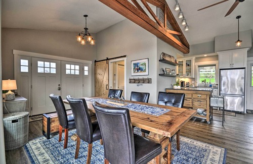 Stafford - Tualatin Valley Apartment | 'Traveler's Retreat' Studio w/Patio & Yard!