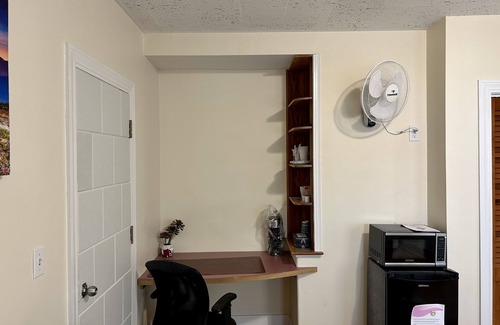 South Medford Apartment | Traveler’s Den in Medford