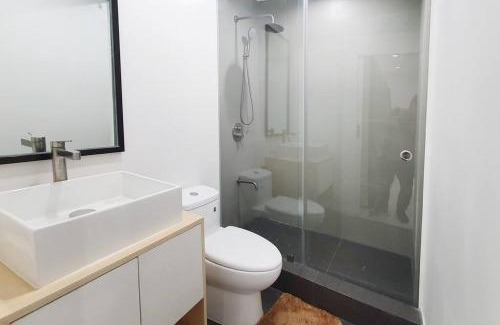 Bel-Air Apartment | Travelers Inn - Cozy Capsule Bunks, Makati