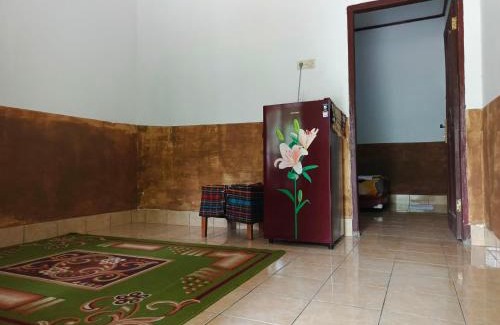 Lombok House | Traveller Homestay