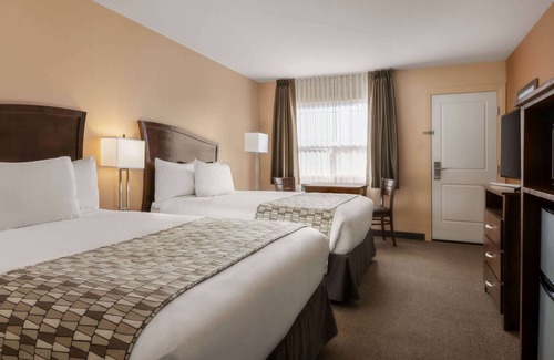 Pincher Creek Hotel | Travelodge by Wyndham Pincher Creek