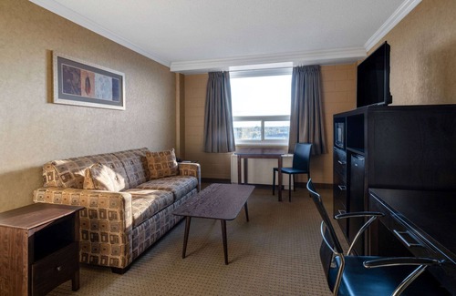Prince Albert Hotel | Travelodge by Wyndham Prince Albert
