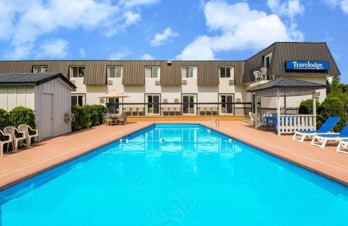 Gananoque Hotel | Travelodge by Wyndham Gananoque