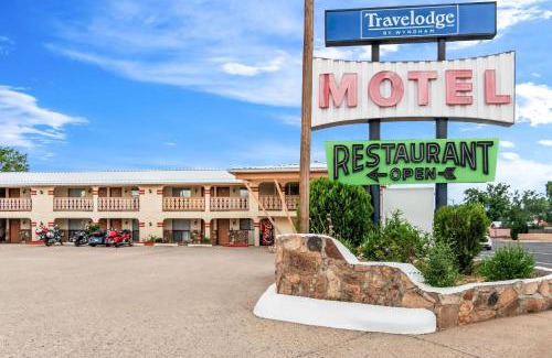 East Las Vegas Hotel | Travelodge by Wyndham Las Vegas NM