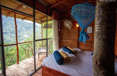 Ginigathena Hotel | Tree Houses by Jungle River