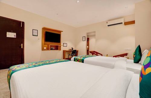 Gachibowli Hotel | Treebo Address Inn Gachibowli